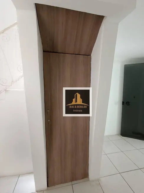 Sobrado com 3 quartos à venda, 125m2 em Sao Jose Dos Campos - SP - imagem 4 Foto 4 de Sobrado com 3 quartos à venda, 125m2 em Sao Jose Dos Campos - SP