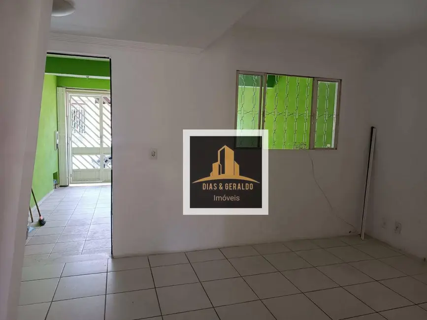 Sobrado com 3 quartos à venda, 125m2 em Sao Jose Dos Campos - SP - imagem 2 Foto 2 de Sobrado com 3 quartos à venda, 125m2 em Sao Jose Dos Campos - SP