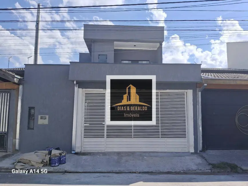 Foto 1 de Sobrado com 3 quartos para alugar, 140m2 em Jacarei - SP