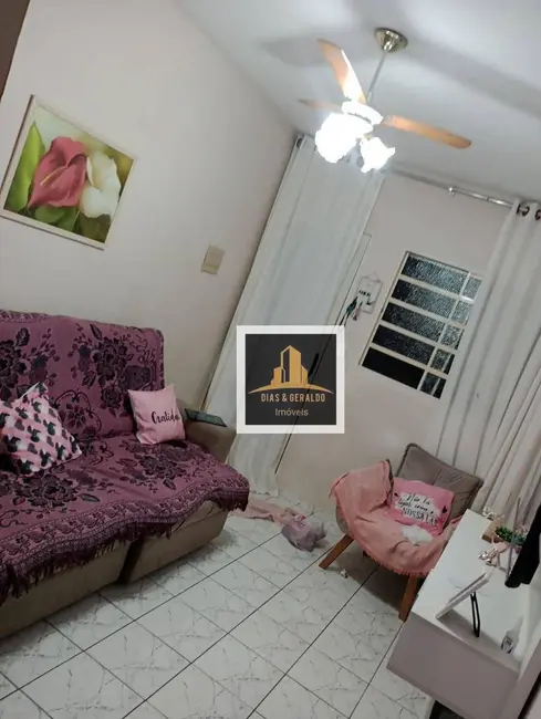 Foto 6 de Casa de Condomínio com 2 quartos à venda, 100m2 em Jardim Santo Antônio da Boa Vista, Jacarei - SP