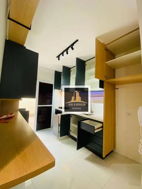 Sobrado com 2 quartos à venda, 68m2 em Santa Luzia, Cacapava - SP - imagem 4 Foto 4 de Sobrado com 2 quartos à venda, 68m2 em Santa Luzia, Cacapava - SP