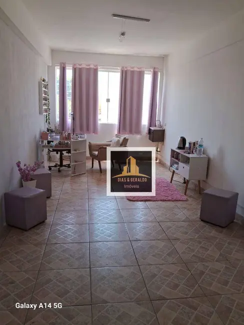 Foto 8 de Loja à venda, 232m2 em Jardim Altos de Santana II, Jacarei - SP