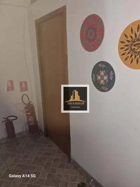 Foto 6 de Loja à venda, 232m2 em Jardim Altos de Santana II, Jacarei - SP