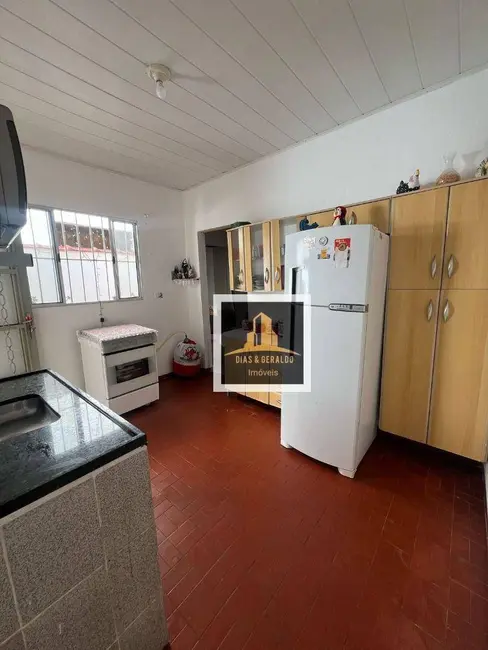 Foto 3 de Casa com 2 quartos à venda, 146m2 em Sao Jose Dos Campos - SP