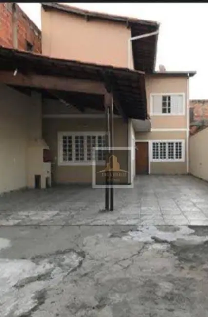 Sobrado com 2 quartos à venda, 160m2 em Sao Jose Dos Campos - SP - imagem 2 Foto 2 de Sobrado com 2 quartos à venda, 160m2 em Sao Jose Dos Campos - SP
