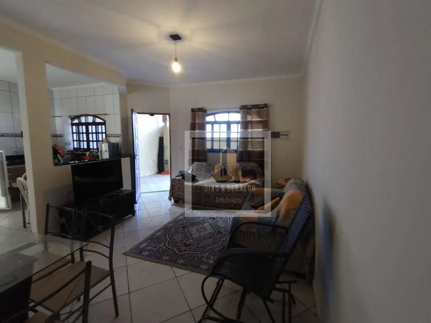 Foto 4 de Casa com 2 quartos à venda, 140m2 em Residencial Santa Paula, Jacarei - SP