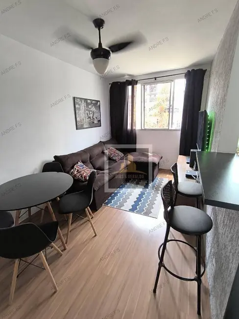 Foto 1 de Apartamento com 2 quartos à venda, 47m2 em Jardim Califórnia, Jacarei - SP