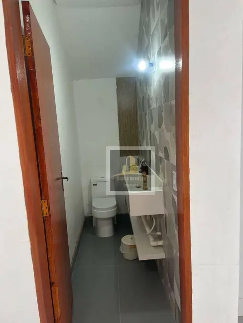 Foto 7 de Sobrado com 3 quartos à venda, 175m2 em Sao Jose Dos Campos - SP