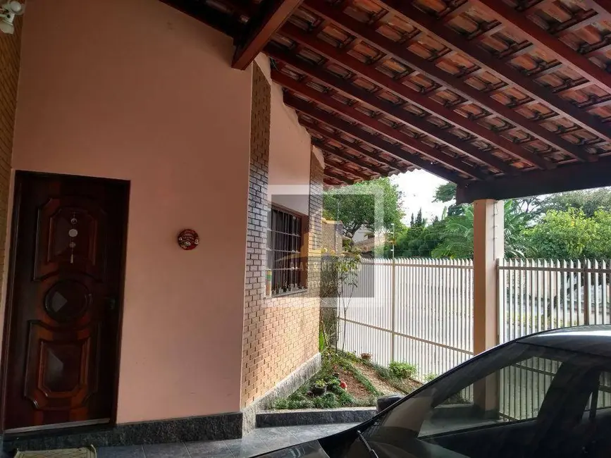 Foto 2 de Casa com 3 quartos à venda, 250m2 em Cidade Jardim, Jacarei - SP