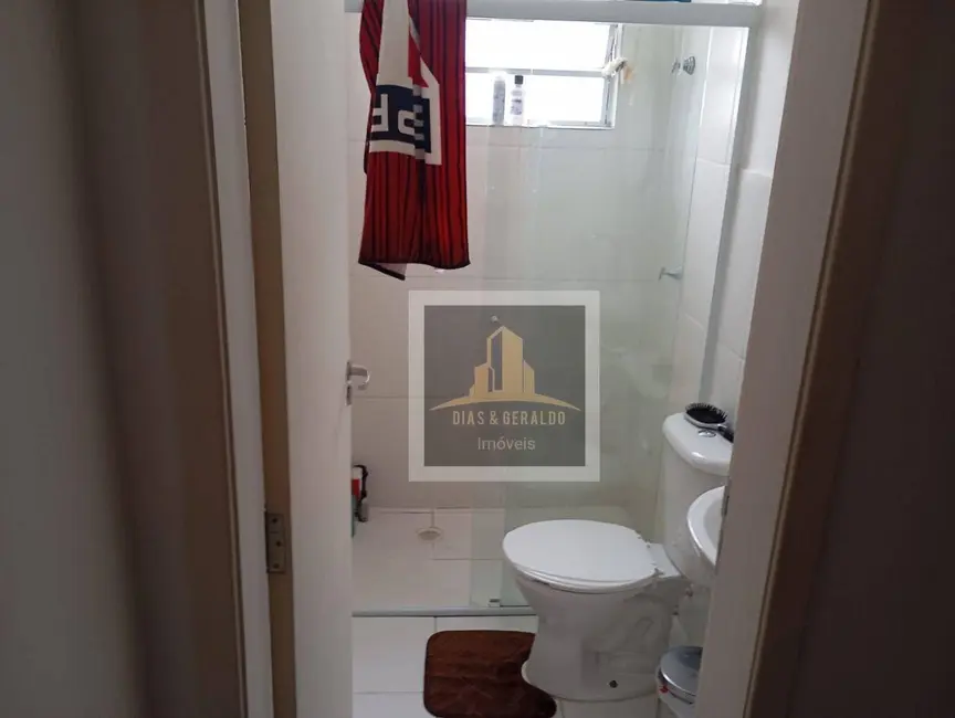Foto 5 de Apartamento com 2 quartos à venda, 45m2 em Jardim Califórnia, Jacarei - SP
