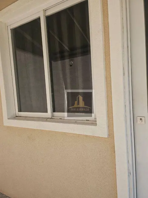 Sobrado com 2 quartos à venda e para alugar, 72m2 em Loteamento Vila Romana, Jacarei - SP - imagem 9 Foto 9 de Sobrado com 2 quartos à venda e para alugar, 72m2 em Loteamento Vila Romana, Jacarei - SP