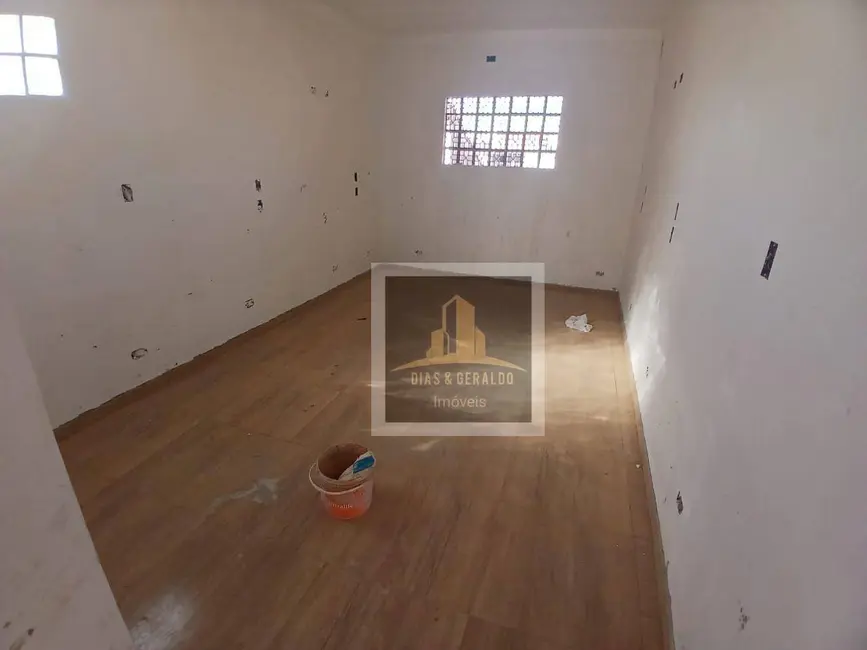 Foto 6 de Sobrado com 2 quartos à venda, 175m2 em Residencial Parque dos Sinos, Jacarei - SP