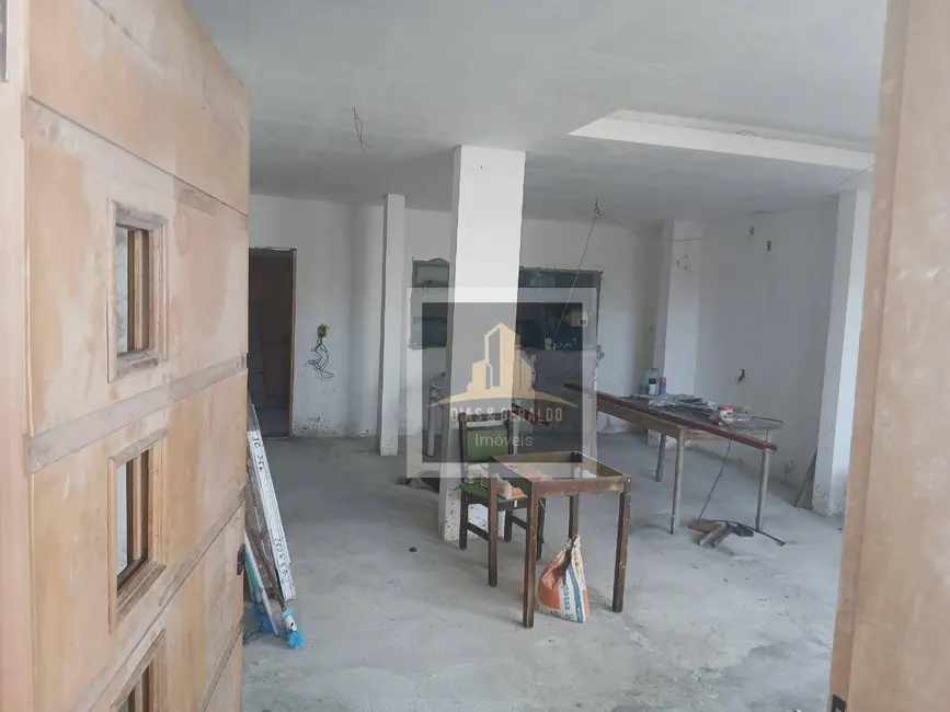 Foto 4 de Sobrado com 2 quartos à venda, 175m2 em Residencial Parque dos Sinos, Jacarei - SP