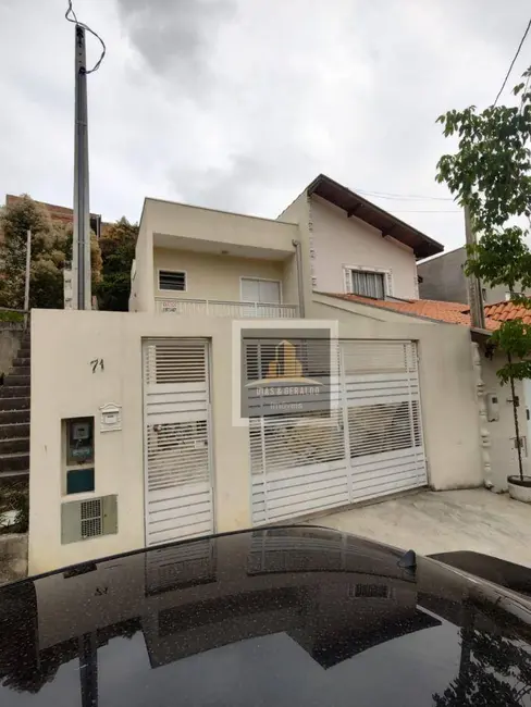Foto 2 de Casa com 2 quartos à venda, 125m2 em Sao Jose Dos Campos - SP