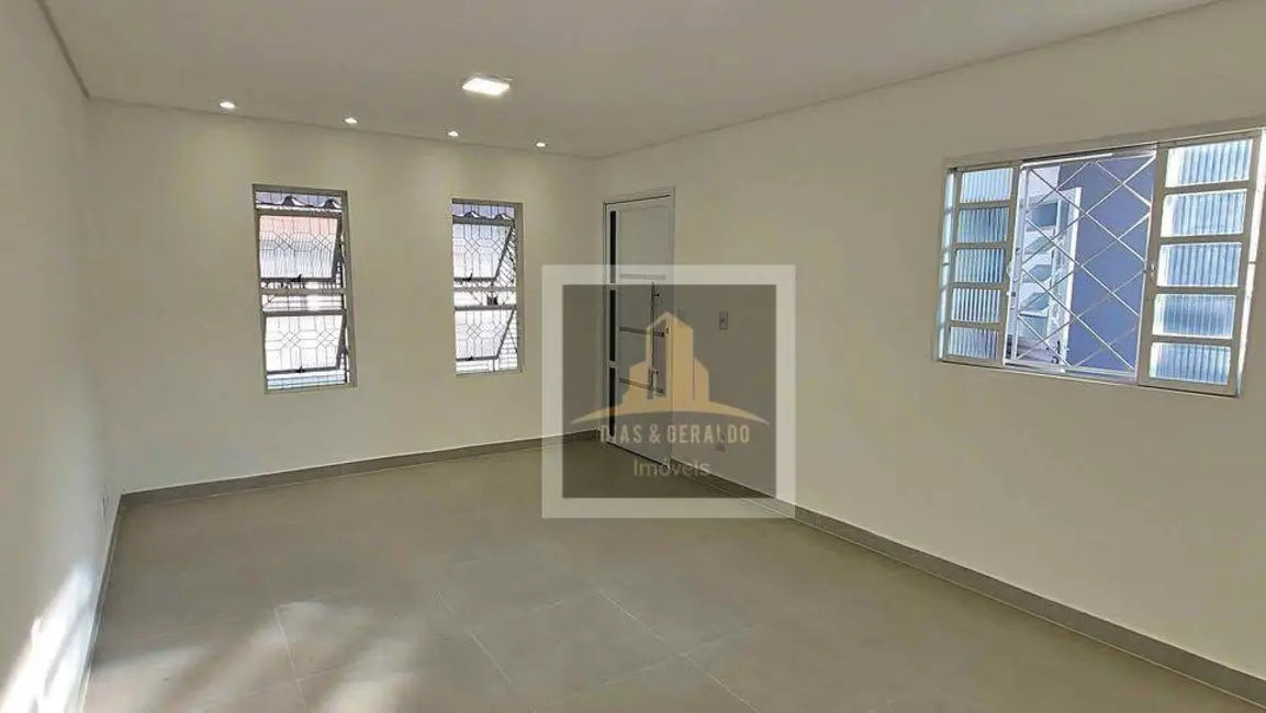 Foto 1 de Casa com 2 quartos à venda, 150m2 em Sao Jose Dos Campos - SP