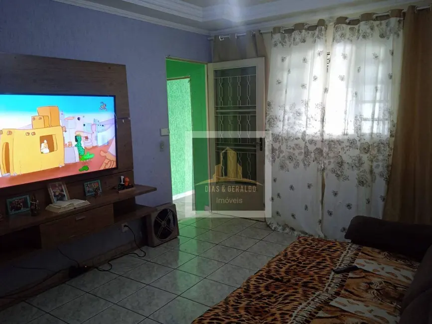 Foto 2 de Casa com 2 quartos à venda, 125m2 em Sao Jose Dos Campos - SP
