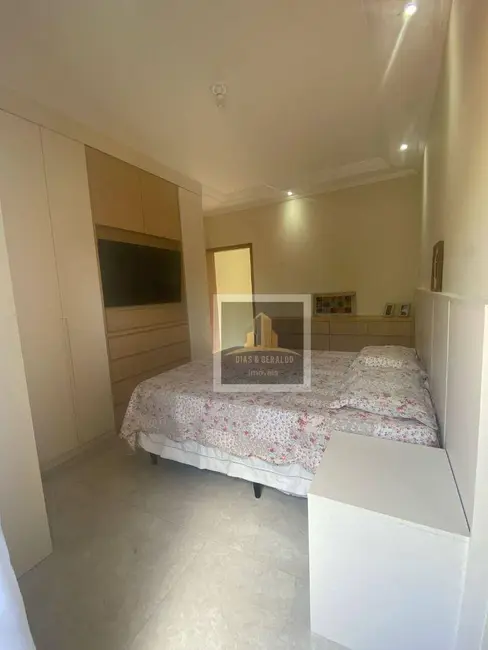 Foto 9 de Sobrado com 3 quartos à venda, 125m2 em Sao Jose Dos Campos - SP