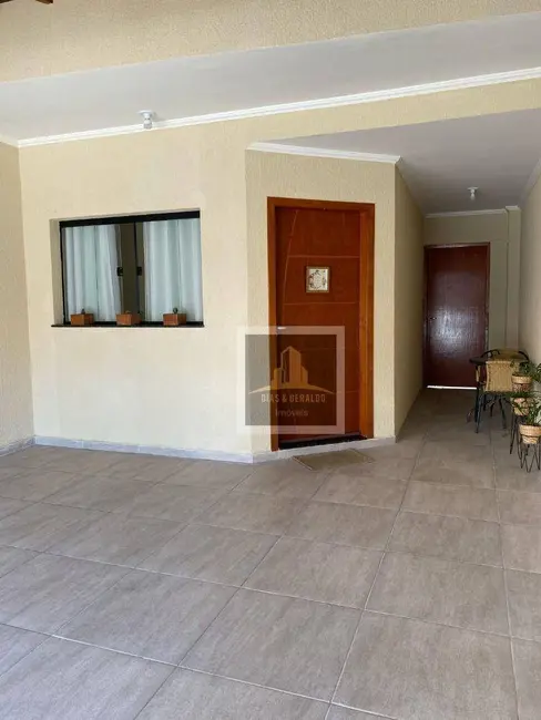 Foto 1 de Sobrado com 3 quartos à venda, 125m2 em Sao Jose Dos Campos - SP