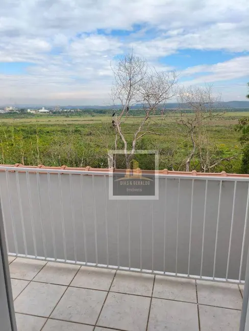 Foto 2 de Casa com 3 quartos à venda, 125m2 em Sao Jose Dos Campos - SP