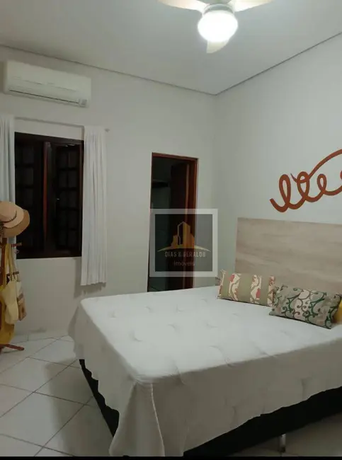 Casa de Condomínio com 2 quartos à venda, 65m2 em Martim de Sá, Caraguatatuba - SP - imagem 4 Foto 4 de Casa de Condomínio com 2 quartos à venda, 65m2 em Martim de Sá, Caraguatatuba - SP