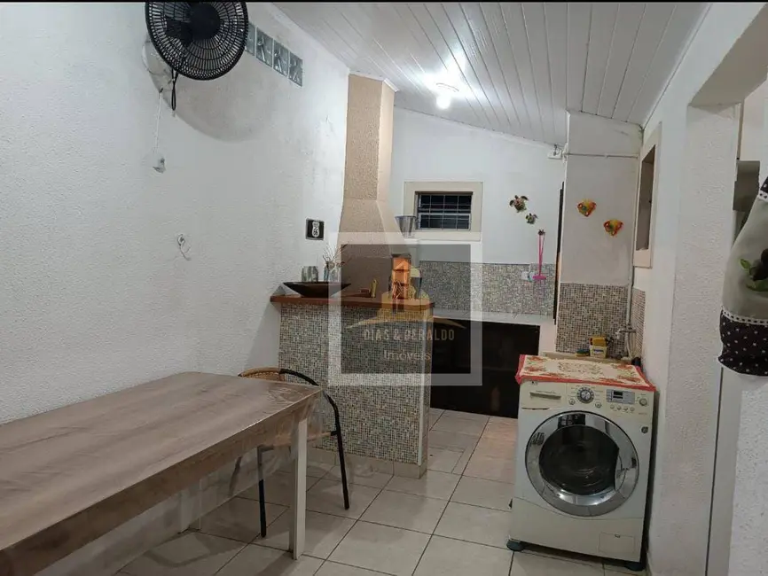 Casa de Condomínio com 2 quartos à venda, 65m2 em Martim de Sá, Caraguatatuba - SP - imagem 6 Foto 6 de Casa de Condomínio com 2 quartos à venda, 65m2 em Martim de Sá, Caraguatatuba - SP