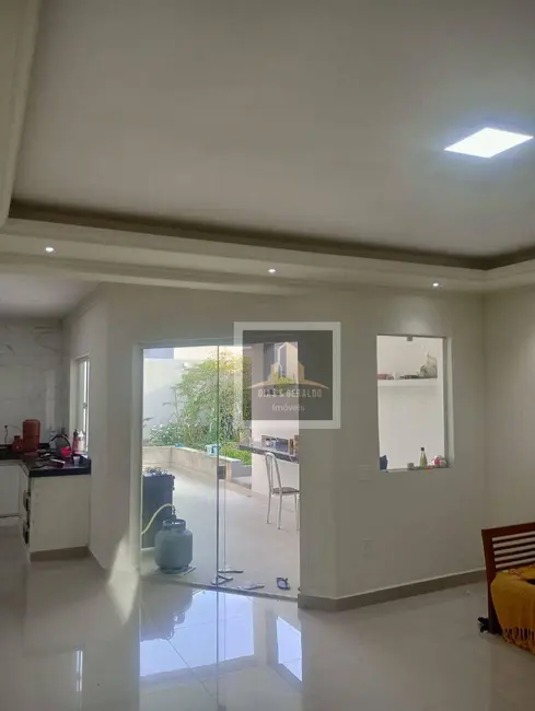 Foto 6 de Casa com 3 quartos à venda, 250m2 em Sao Jose Dos Campos - SP