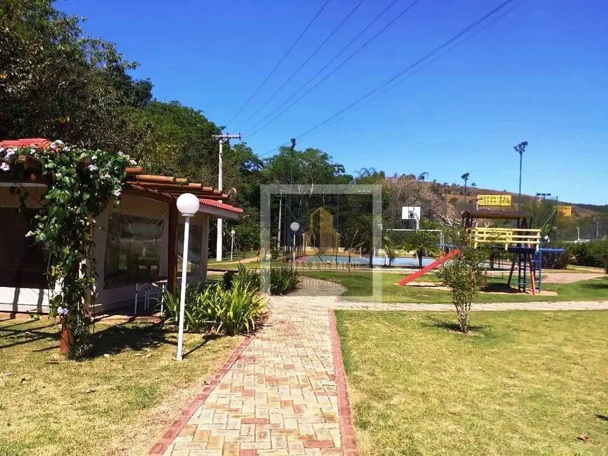 Foto 6 de Terreno / Lote à venda, 1000m2 em Jambeiro - SP