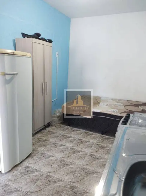 Foto 2 de Kitnet para alugar, 16m2 em Sao Jose Dos Campos - SP