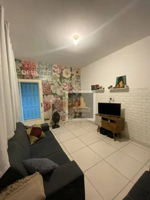 Casa com 3 quartos à venda, 219m2 em Sao Jose Dos Campos - SP - imagem 4 Foto 4 de Casa com 3 quartos à venda, 219m2 em Sao Jose Dos Campos - SP