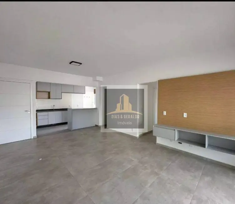 Apartamento com 3 quartos para alugar, 101m2 em Vila Formosa, Jacarei - SP - imagem 4 Foto 4 de Apartamento com 3 quartos para alugar, 101m2 em Vila Formosa, Jacarei - SP