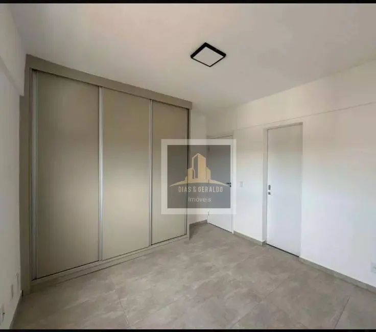 Apartamento com 3 quartos para alugar, 101m2 em Vila Formosa, Jacarei - SP - imagem 8 Foto 8 de Apartamento com 3 quartos para alugar, 101m2 em Vila Formosa, Jacarei - SP