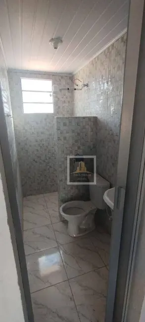 Kitnet com 1 quarto para alugar, 30m2 em Sao Jose Dos Campos - SP - imagem 8 Foto 8 de Kitnet com 1 quarto para alugar, 30m2 em Sao Jose Dos Campos - SP