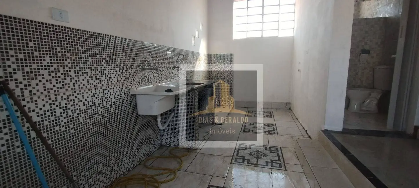 Kitnet com 1 quarto para alugar, 30m2 em Sao Jose Dos Campos - SP - imagem 5 Foto 5 de Kitnet com 1 quarto para alugar, 30m2 em Sao Jose Dos Campos - SP