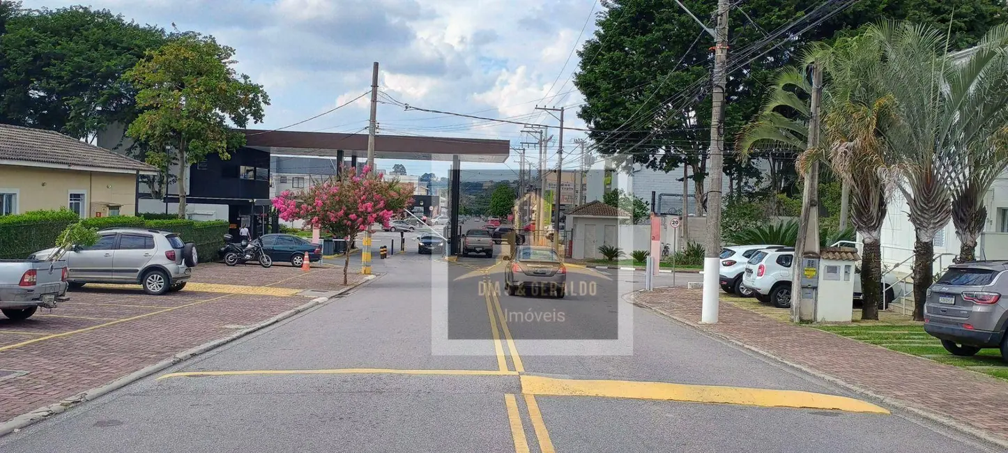 Foto 2 de Sobrado com 3 quartos à venda, 250m2 em Jacarei - SP