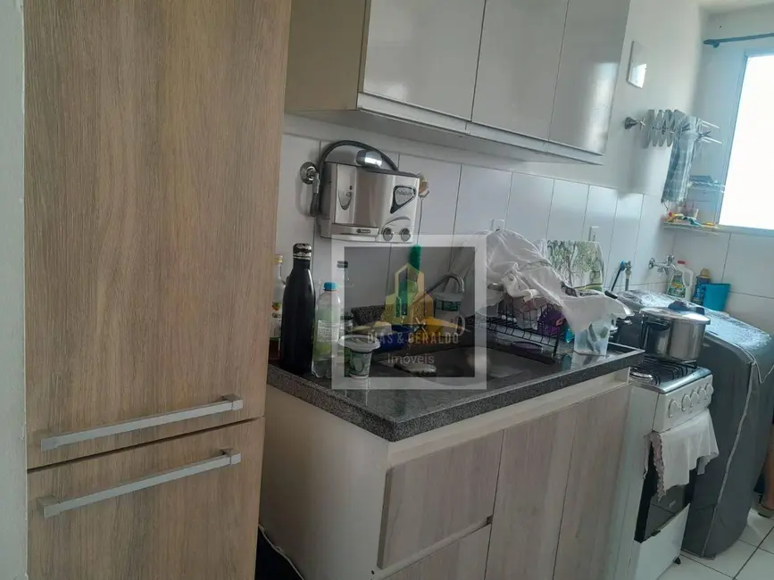 Foto 2 de Apartamento com 2 quartos à venda, 45m2 em Sao Jose Dos Campos - SP
