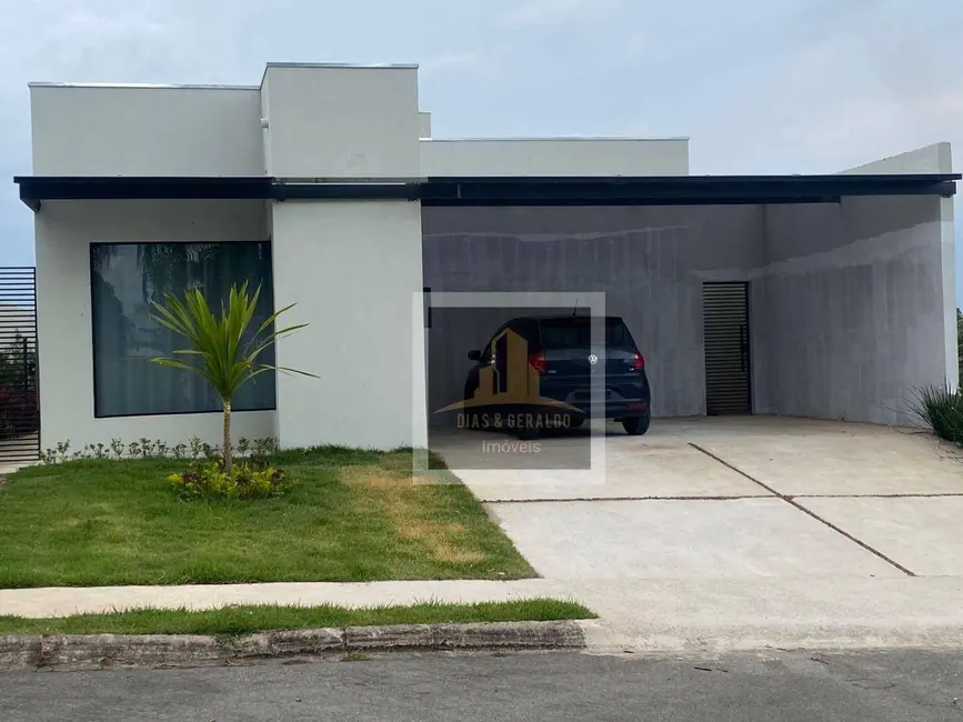 Foto 1 de Casa de Condomínio com 4 quartos à venda, 360m2 em Santa Luzia, Cacapava - SP