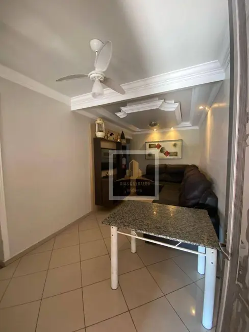Foto 4 de Casa de Condomínio com 3 quartos à venda, 185m2 em Sao Jose Dos Campos - SP