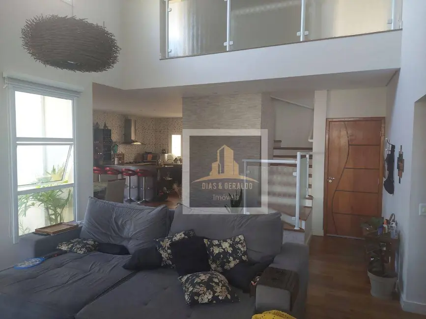 Foto 6 de Casa de Condomínio com 3 quartos à venda, 326m2 em Cacapava - SP