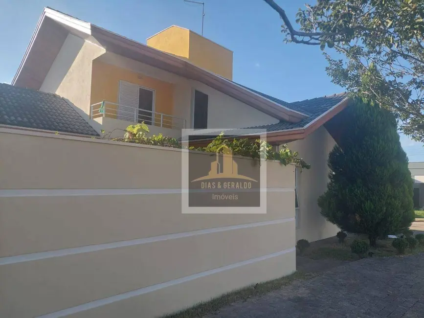 Foto 4 de Casa de Condomínio com 3 quartos à venda, 326m2 em Cacapava - SP