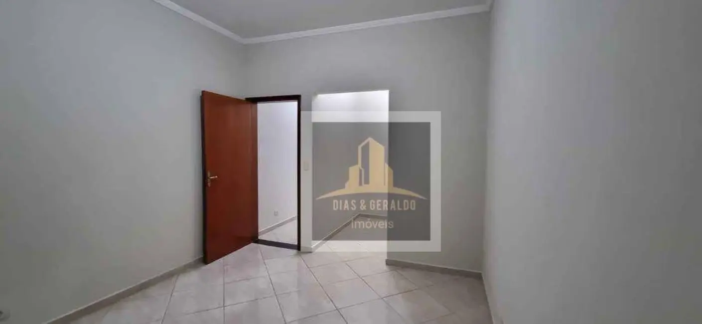 Foto 9 de Sobrado com 4 quartos à venda, 125m2 em Sao Jose Dos Campos - SP