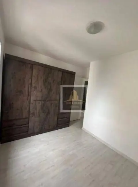 Apartamento com 3 quartos para alugar, 77m2 em Sao Jose Dos Campos - SP - imagem 9 Foto 9 de Apartamento com 3 quartos para alugar, 77m2 em Sao Jose Dos Campos - SP