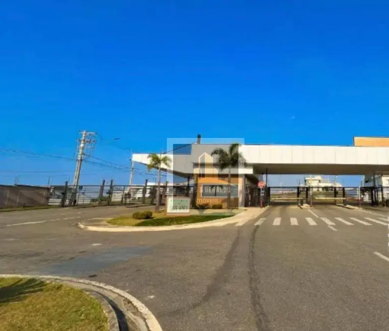 Foto 1 de Terreno / Lote à venda, 424m2 em Cacapava - SP