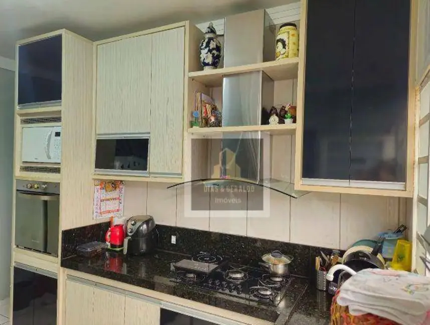 Foto 9 de Casa com 2 quartos à venda, 144m2 em Sao Jose Dos Campos - SP