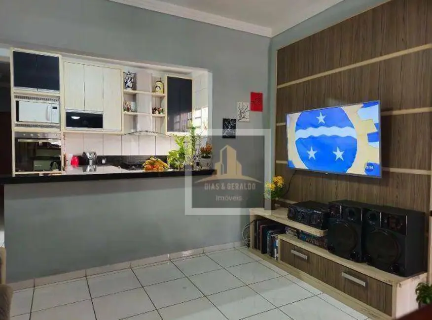 Foto 3 de Casa com 2 quartos à venda, 144m2 em Sao Jose Dos Campos - SP