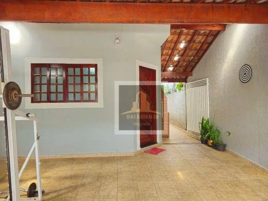 Foto 1 de Casa com 2 quartos à venda, 144m2 em Sao Jose Dos Campos - SP
