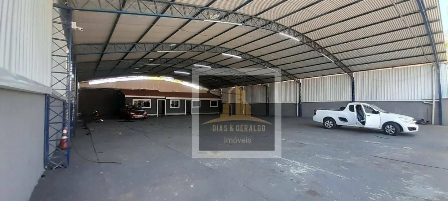Armazém / Galpão para alugar, 600m2 em Sao Jose Dos Campos - SP - imagem 5 Foto 5 de Armazém / Galpão para alugar, 600m2 em Sao Jose Dos Campos - SP