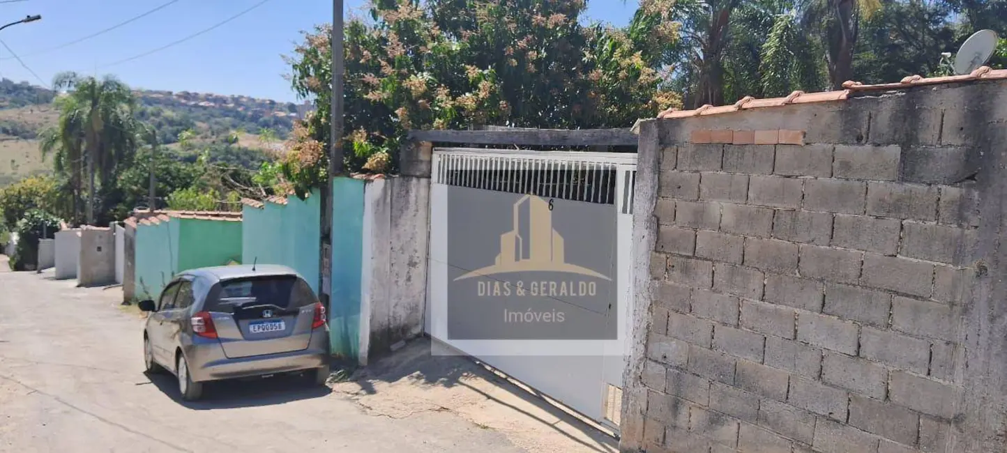 Foto 3 de Casa com 2 quartos à venda, 209m2 em Jardim Santo Antônio da Boa Vista, Jacarei - SP
