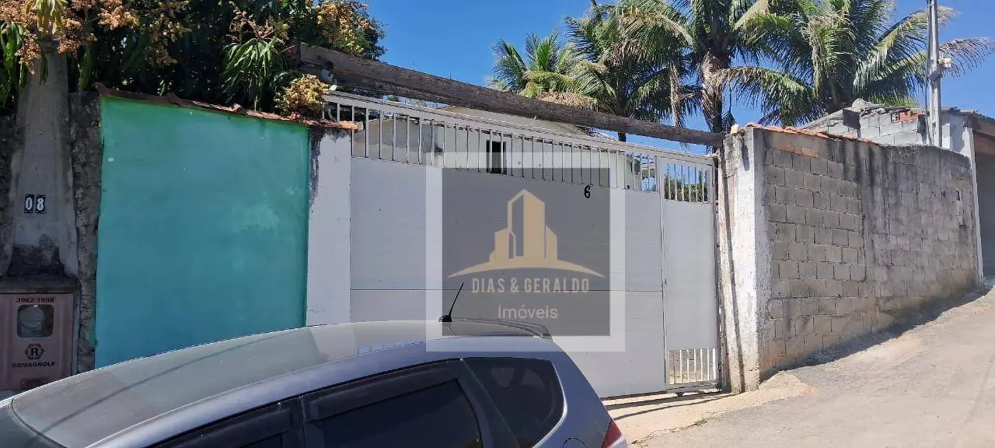 Foto 2 de Casa com 2 quartos à venda, 209m2 em Jardim Santo Antônio da Boa Vista, Jacarei - SP