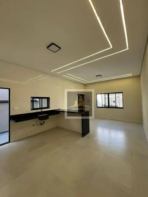 Casa com 3 quartos à venda, 150m2 em Sao Jose Dos Campos - SP - imagem 1 Foto 1 de Casa com 3 quartos à venda, 150m2 em Sao Jose Dos Campos - SP