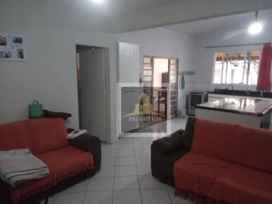 Sobrado com 2 quartos à venda, 250m2 em Residencial Esperança, Cacapava - SP - imagem 9 Foto 9 de Sobrado com 2 quartos à venda, 250m2 em Residencial Esperança, Cacapava - SP